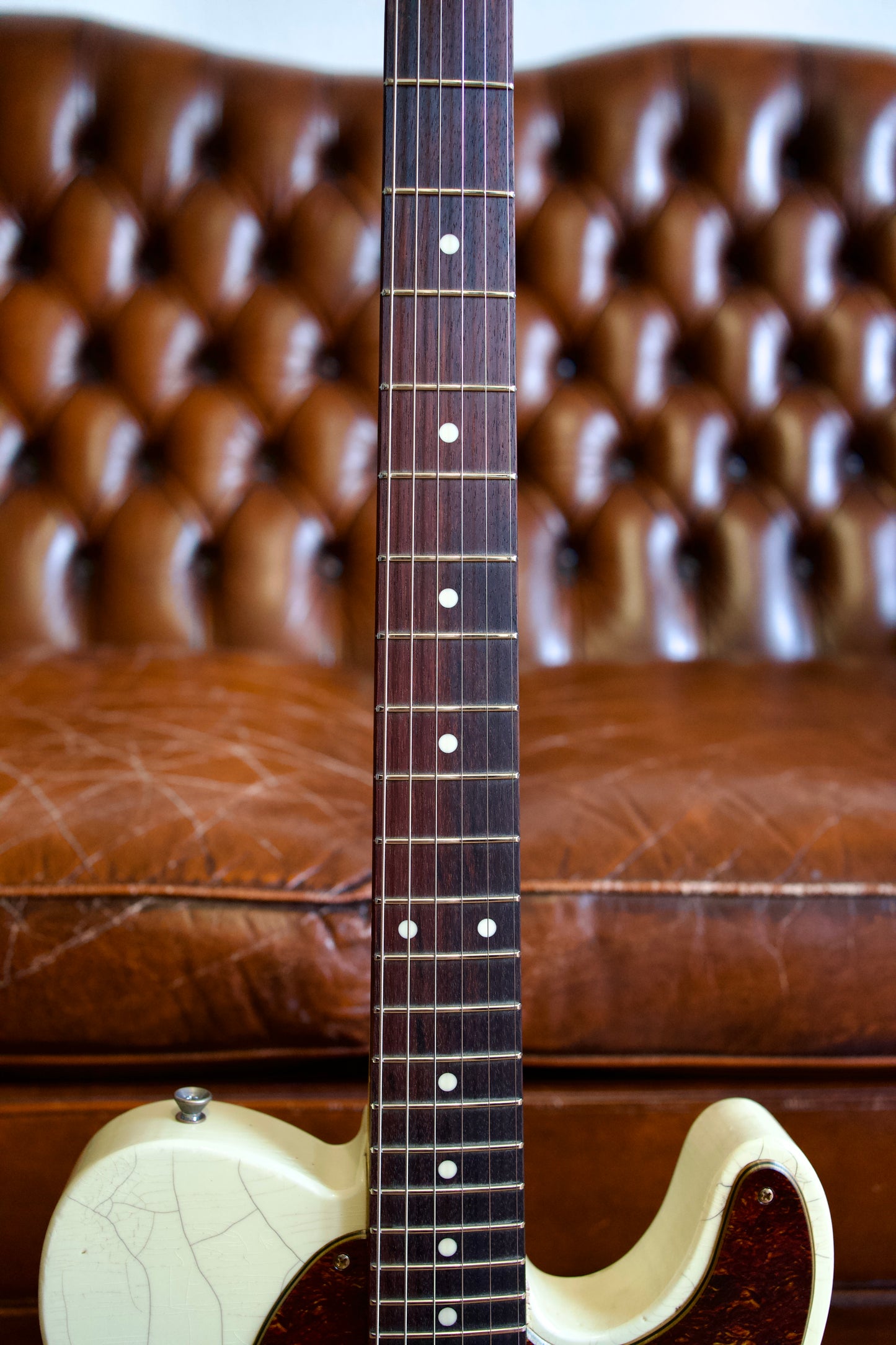 Constantin Guitars Lucia Classic #0004 Aged Vintage White